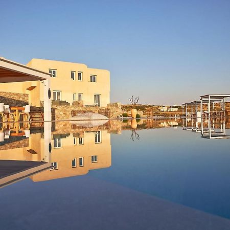 Avaton Hotel Folegandros Town Bagian luar foto